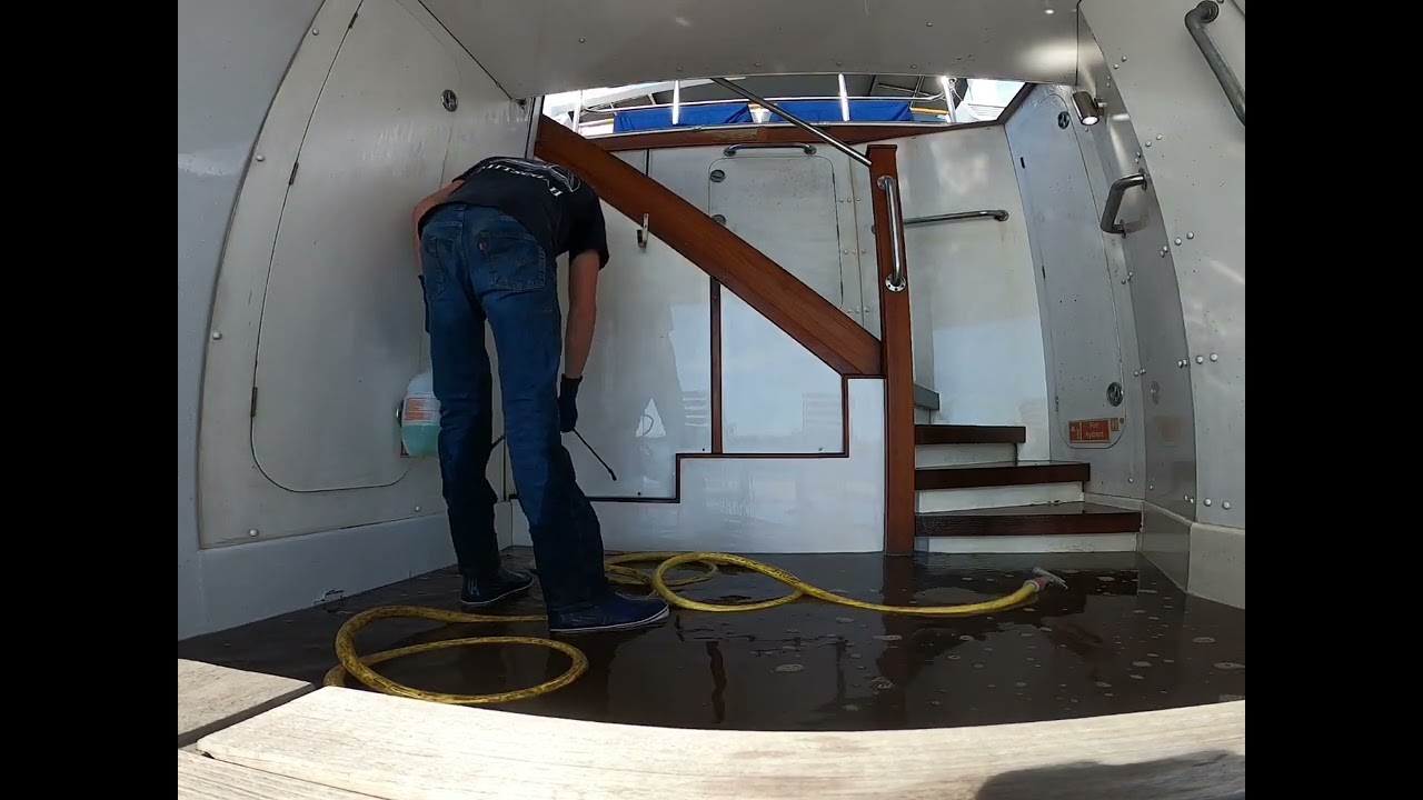 Teak Cleaning On MitseaAH