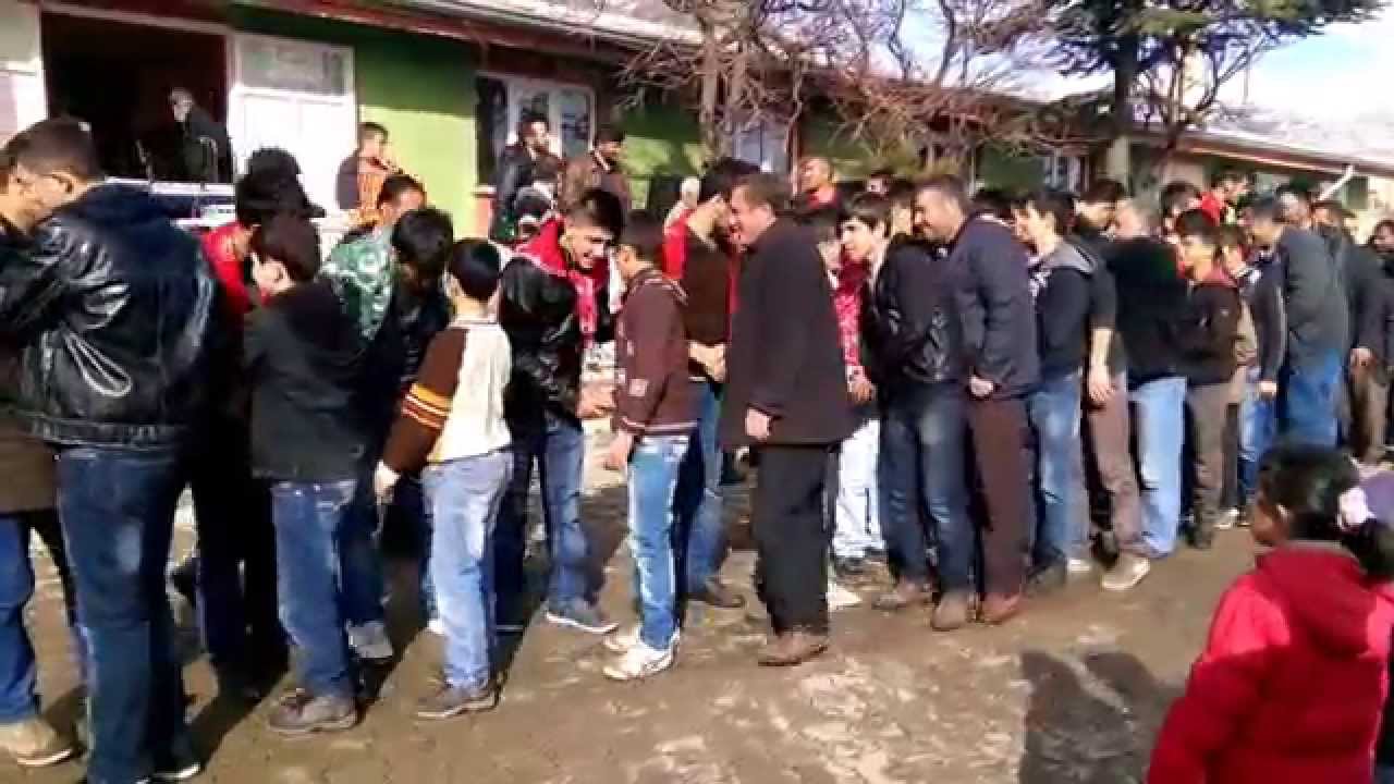 Doğala köyü 95 / 1 Tertiplerin tokalaşma görüntüsü
