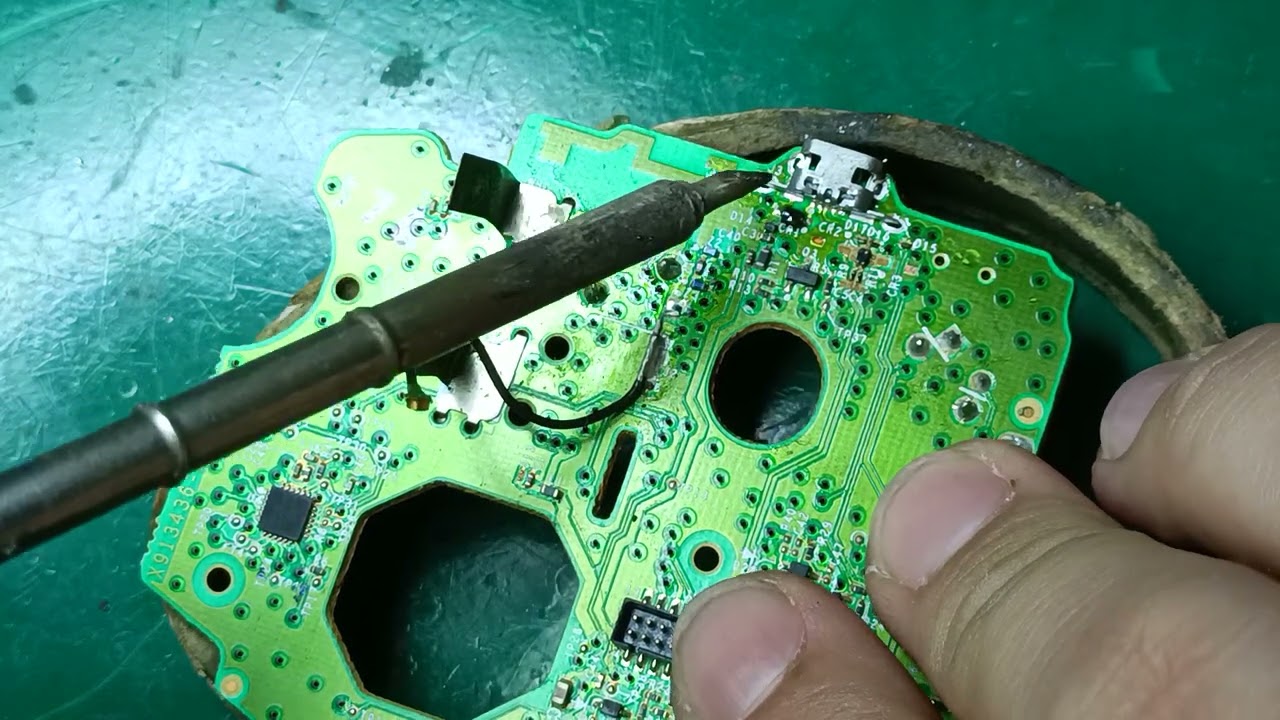 COMO TROCAR CONECTOR USB DO CONTROLE DO XBOX ONE - AE Games