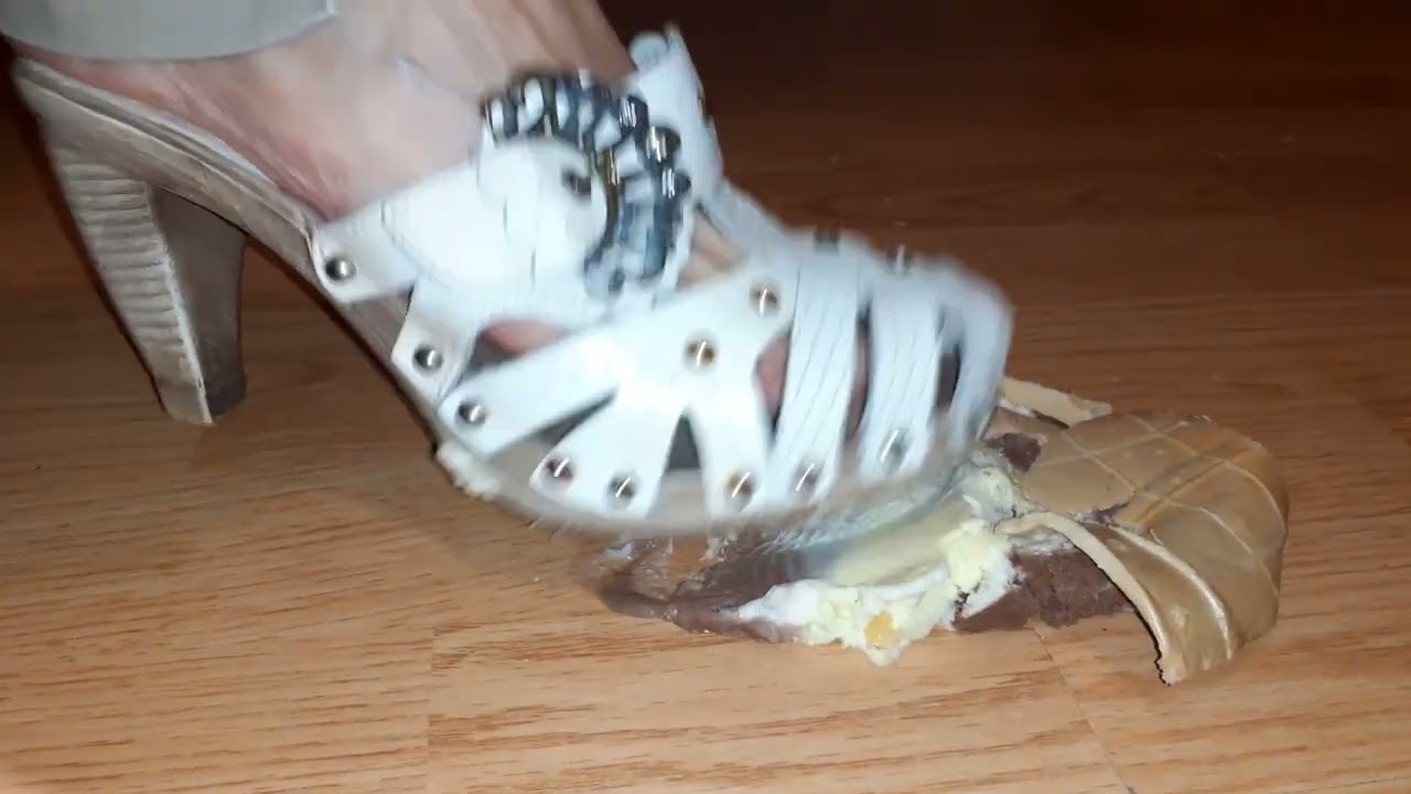 Experiment - Heels crushing ice cream