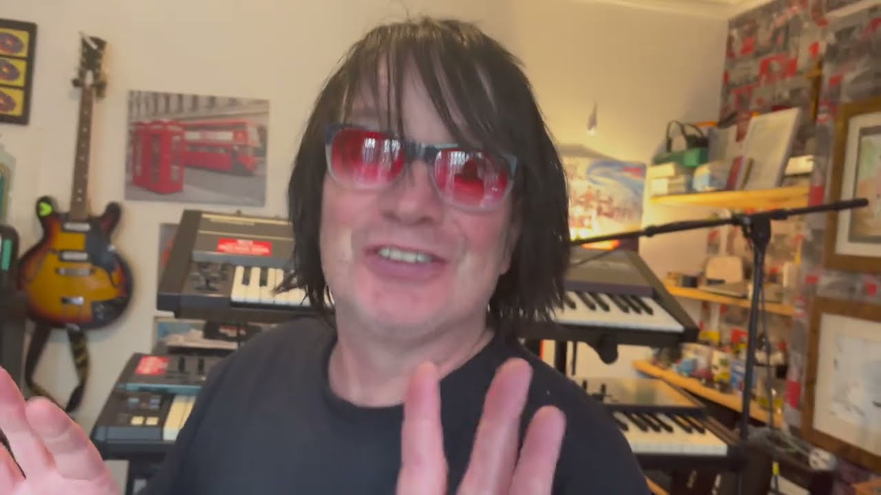 THE GLARRY GEP-105 KEYBOARD - Demo & Review - By Terry Miles