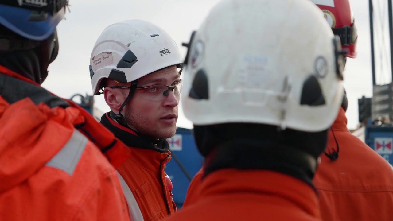 Opruimen (decommissioning) L10-G offshore platform