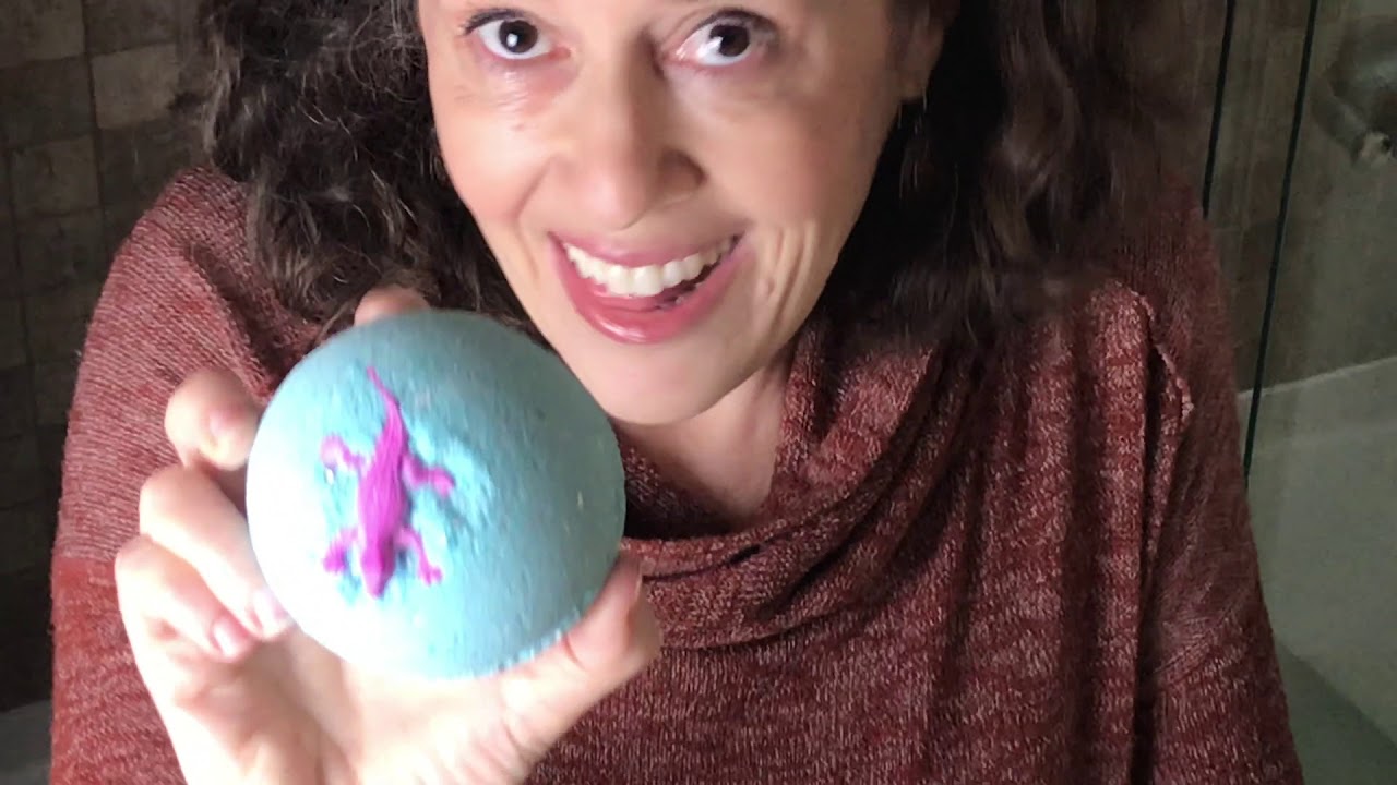 The Secret to Making Bubble Bath Bombs