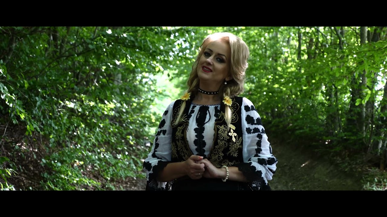 Mirela Manescu Felea-Anii mei ii strang la piept-NOU