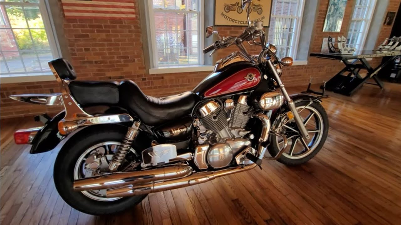 MINT 1998 KAWASAKI VULCAN VN1500A