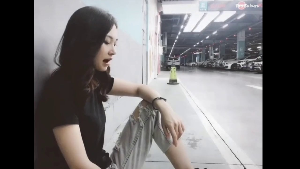 A Du Du - Muốn Chết Nhưng Lại Không Dám | 把孤独当作晚餐 - 阿悠悠