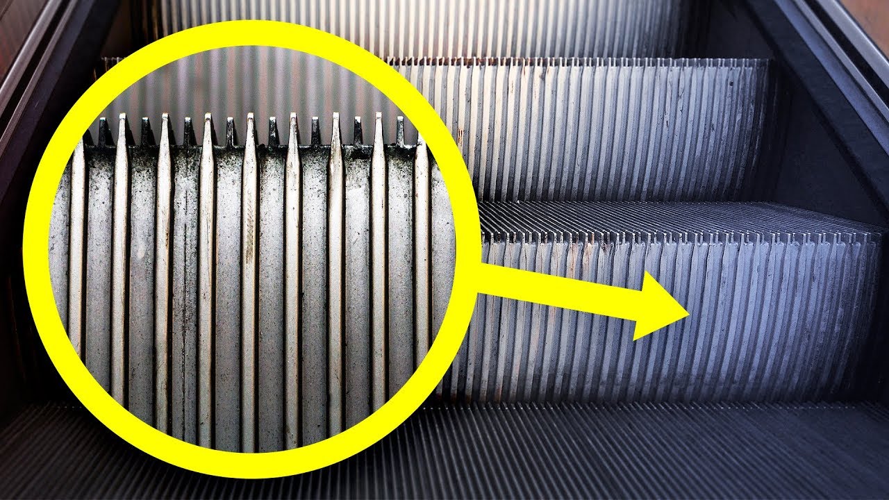 Es por esto que las escaleras mecánicas tienen ranuras