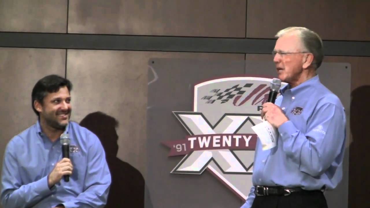 Joe Gibbs Racing: The Show - Ep. 2, Joe Gibbs SuperBowl Pick & Tony Stewart Visits Media Day