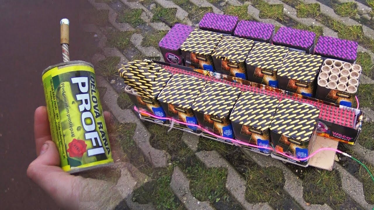 Vuurwerk Compilatie 2017/2018 * OUD EN NIEUW