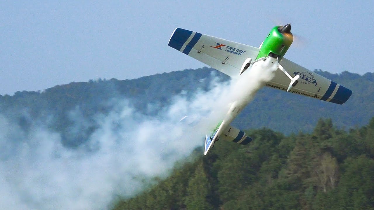 YAKOVLEV YAK-54 GREAT 3D RC PLANE FLIGHT / Modellflugtage 2016 Pirna