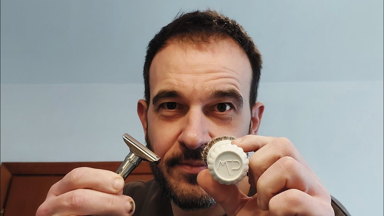 TAGLIO LA BARBA PIÙ LUNGA DEL MONDO - Osprey regolabile @blacklandrazors - Wald SINTETICO