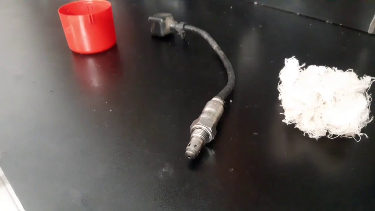 Como limpar a Sonda Lambda de qualquer moto.