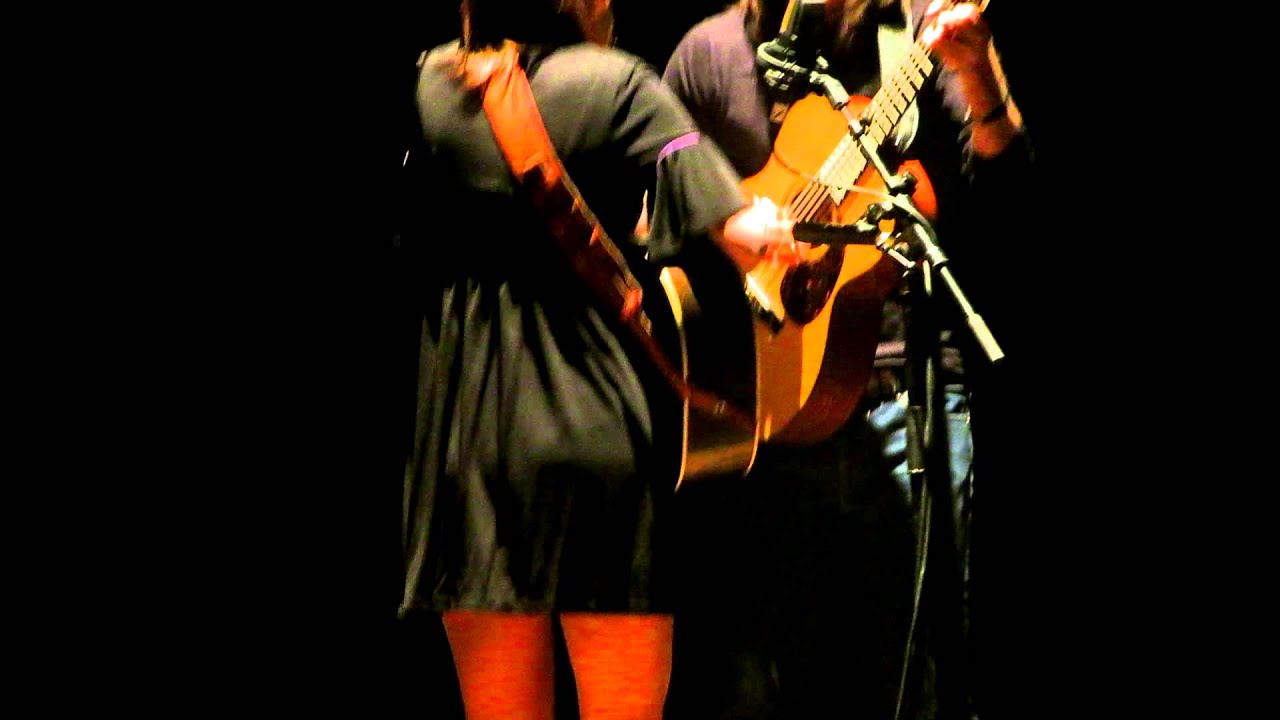 Jill Andrews and Seth Avett sing 