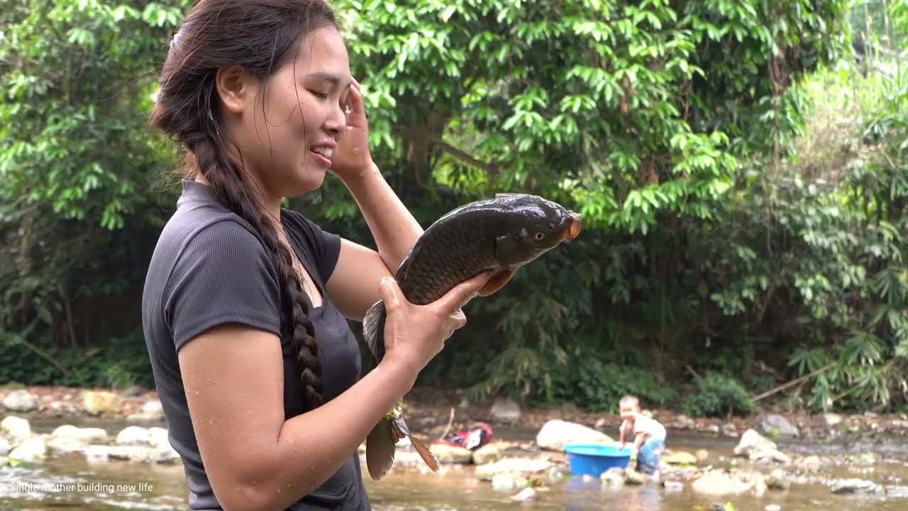 Giant fish - Fishing skills for selling at the market - Cooking with my son