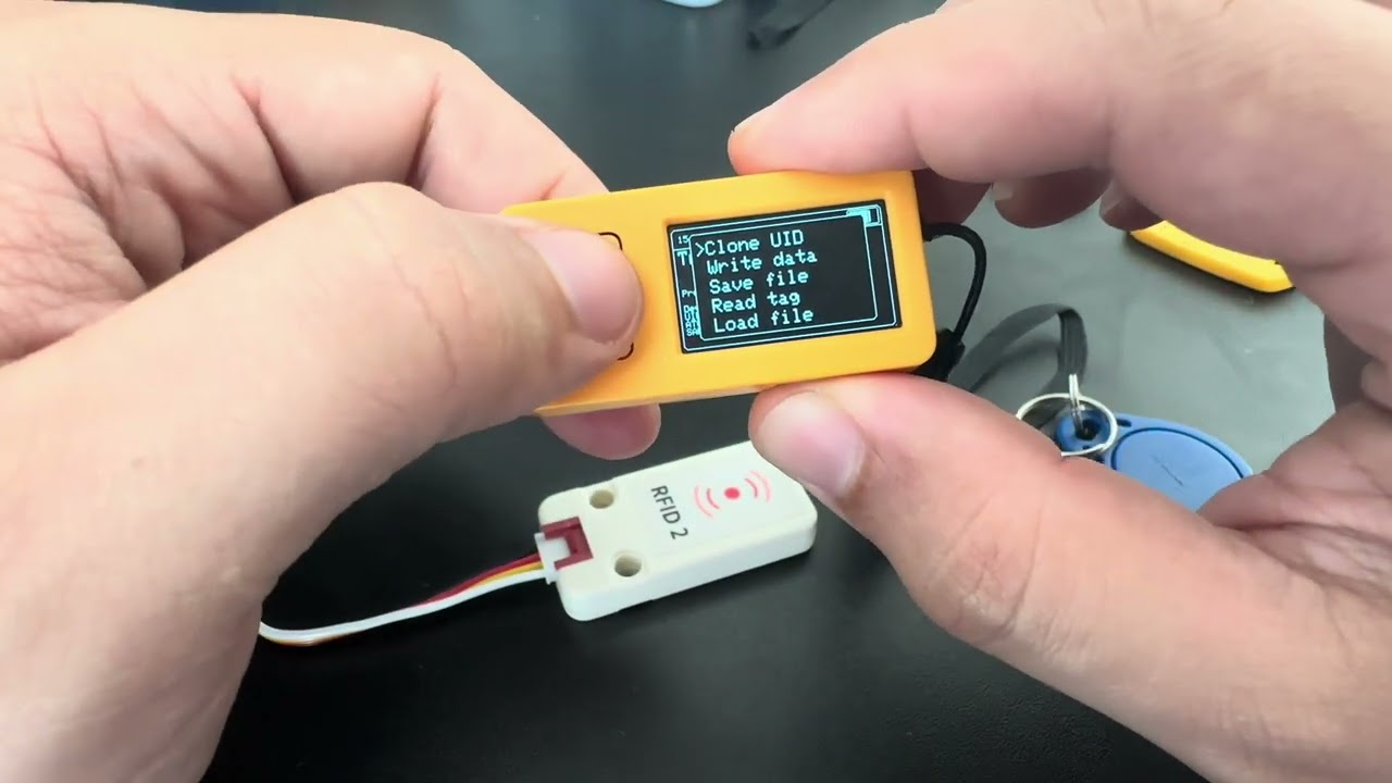 Обзор RFID-устройства M5StickC Plus2 с использованием #BruceFirmware