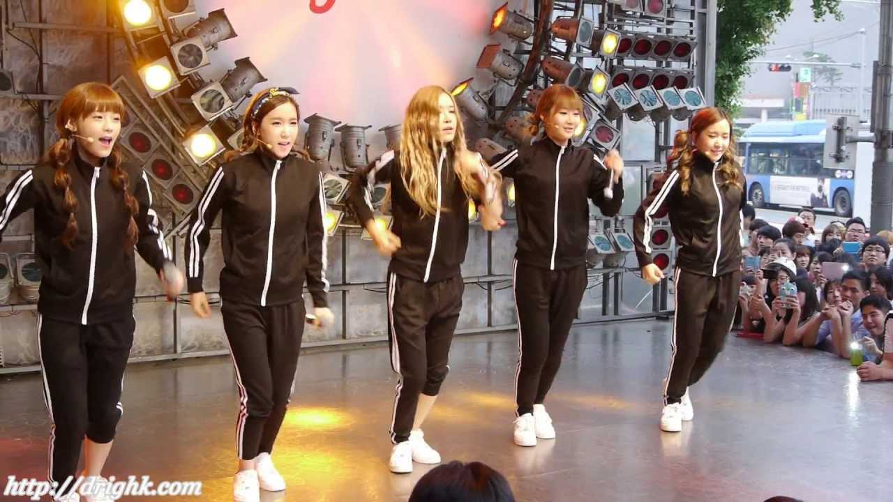 [직캠] 130608 크레용팝CrayonPop - Saturday Night [오픈 쇼케이스] by drighk