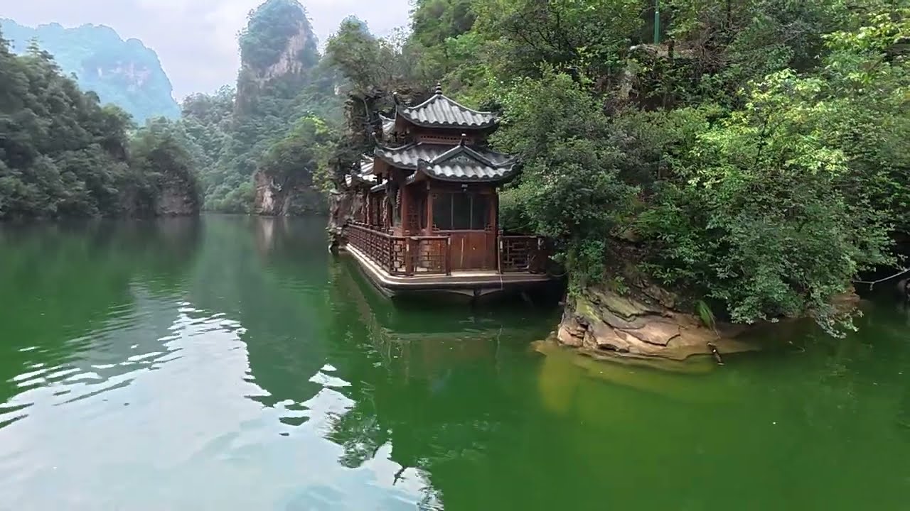 China 2025. Zhangjiajie. Baofeng lake