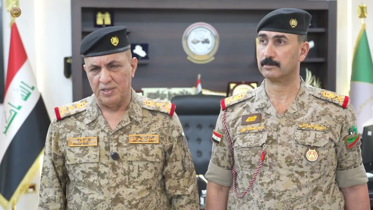 معاون رئيس أركان الجيش للإدارة يلتقي برؤساء العرفاء في قيادة فرقة المشاة الآلية الخامسة والعشرين