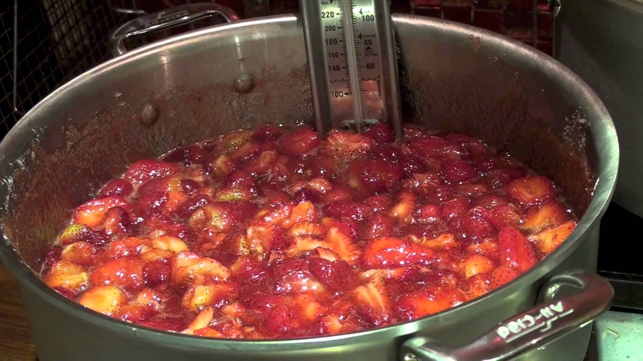 How To Make Homemade Strawberry Jam