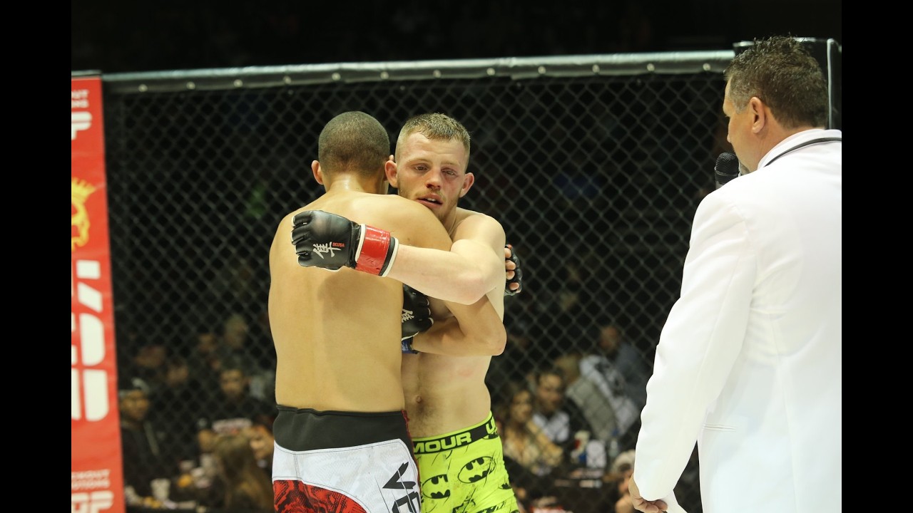 Devon Scott(Triumph Training Center) vs Dakota Esch