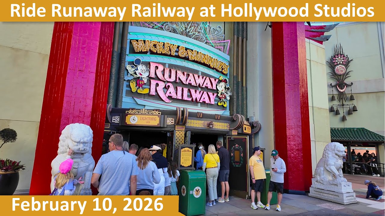 Mickey & Minnie's Runaway Railway Ride at Disney's Hollywood Studios in Walt Disney World