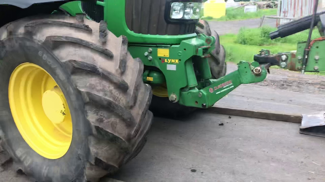 John Deere 7530 & Krone 1290 Big Pack HDP