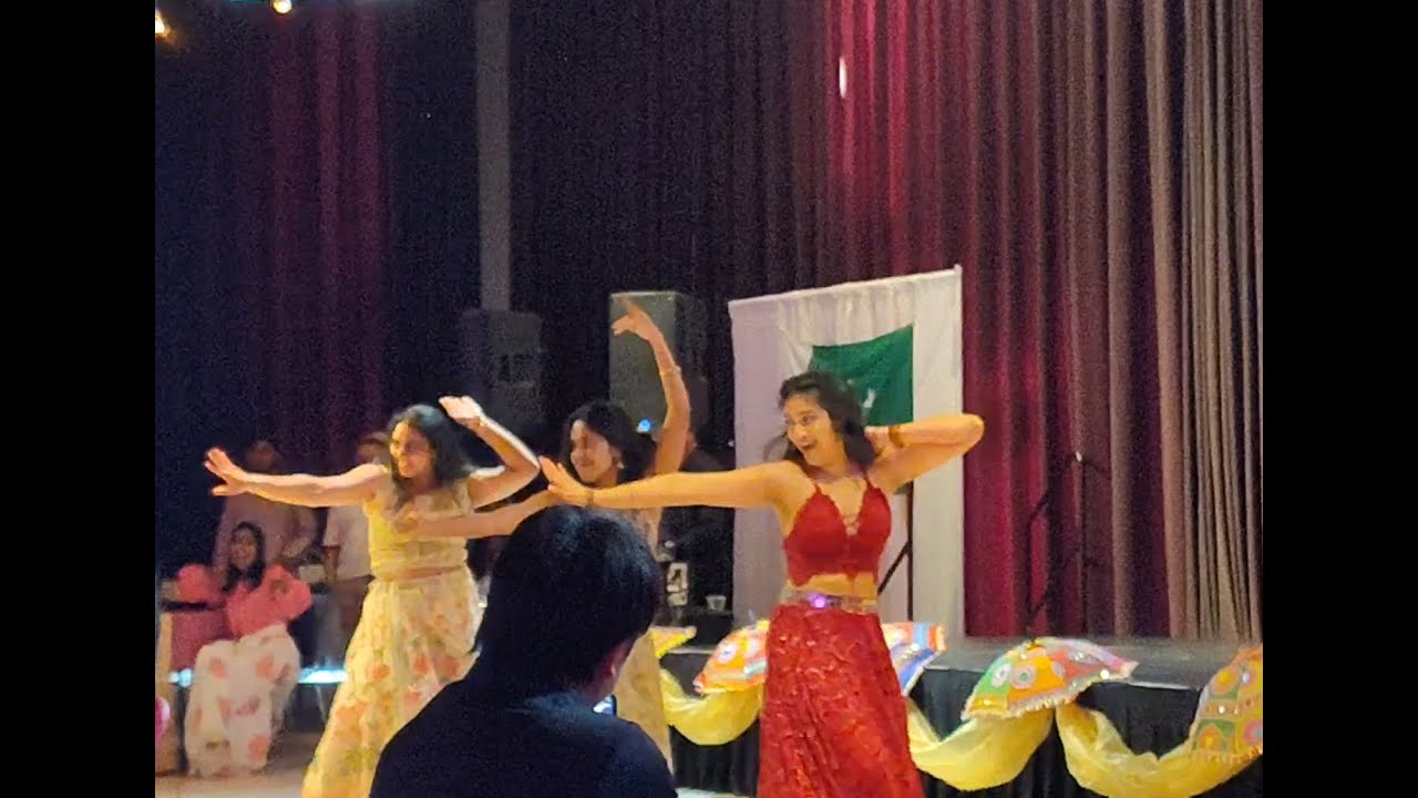 This performance made people crazy in Desi Night👏🔥😱