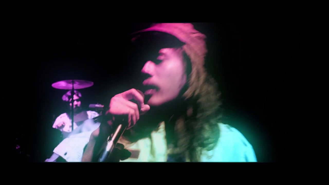 อย่ารู้อยู่ดี - Srirajah Rockers ( De Commune Live Session )