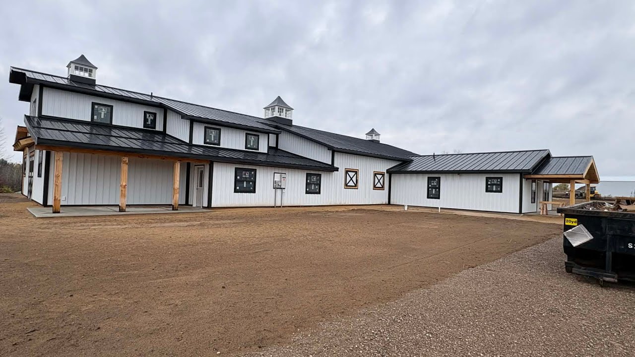 Barndominium under construction
