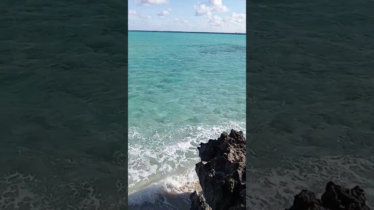 【海・沖縄】宮古島　池間島　狩俣駐車場01　Miyako Blue Island　Okinawa　大神島　池間大橋　God-inhabited Island　東シナ海　2025　winter