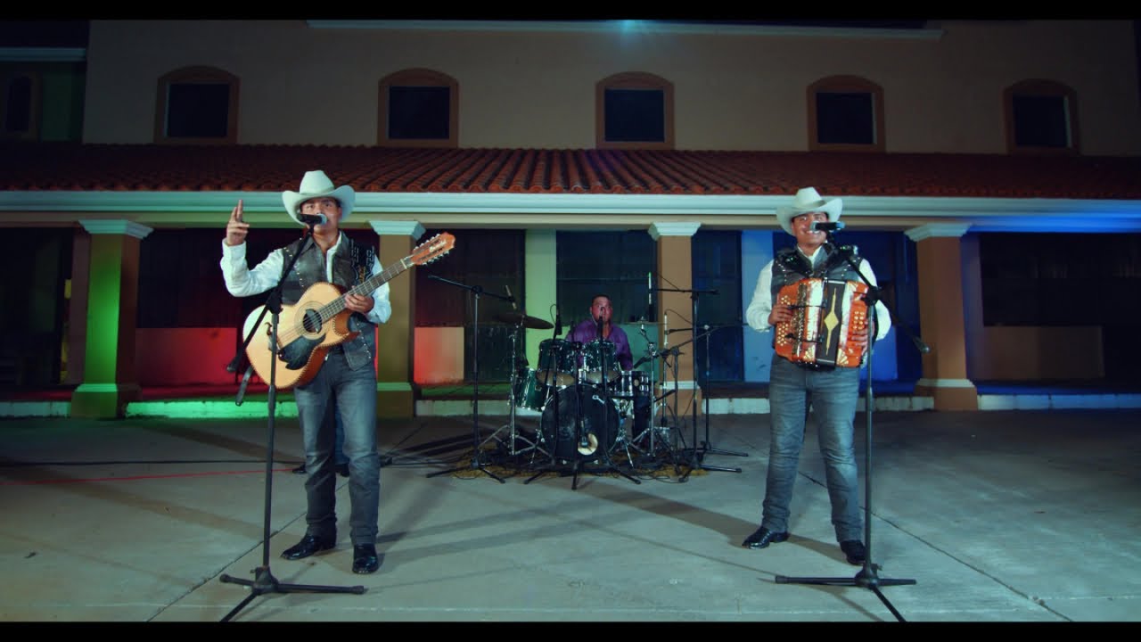 Los Dos De Tamaulipas - Canta Corazón (Video Musical)