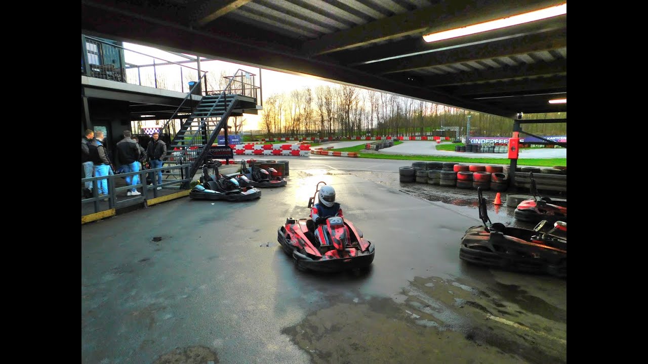 Kartcentrum Lelystad 2025 Sodi RT8 19-12-2025 Vrijdag 2x Heats Regen Karten 1x RT8 + 11 Sodi VT250