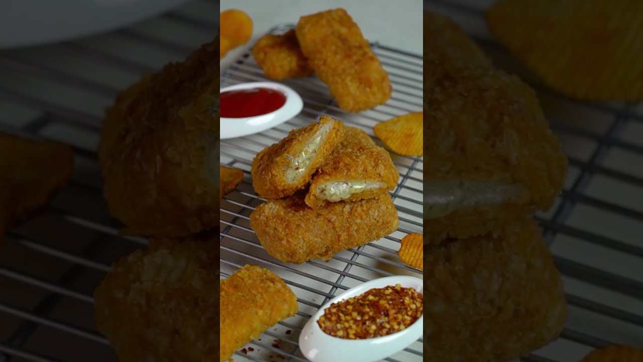 Cheesy Bread Pockets #tasty #snacks #homemade #yummy