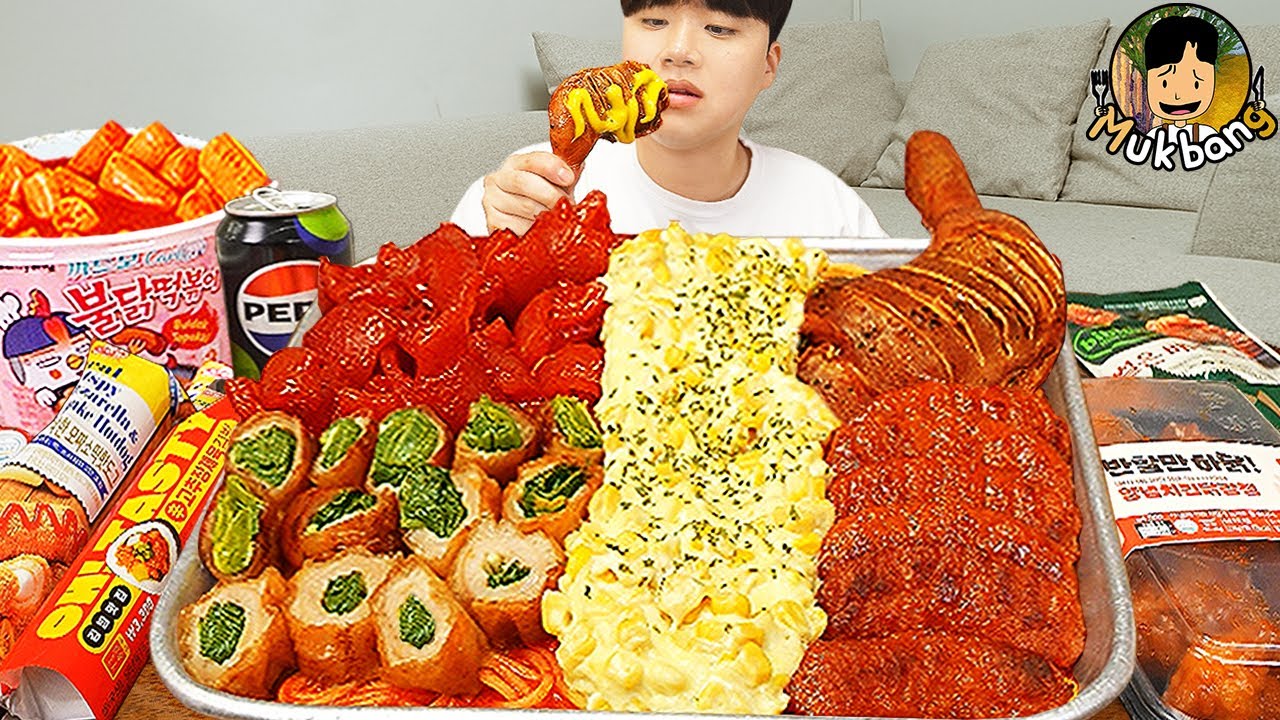 ASMR MUKBANG небольшой магазин, острый рамэн, хот-доги, кимбап, ттеокбокки !! Корейский магазин