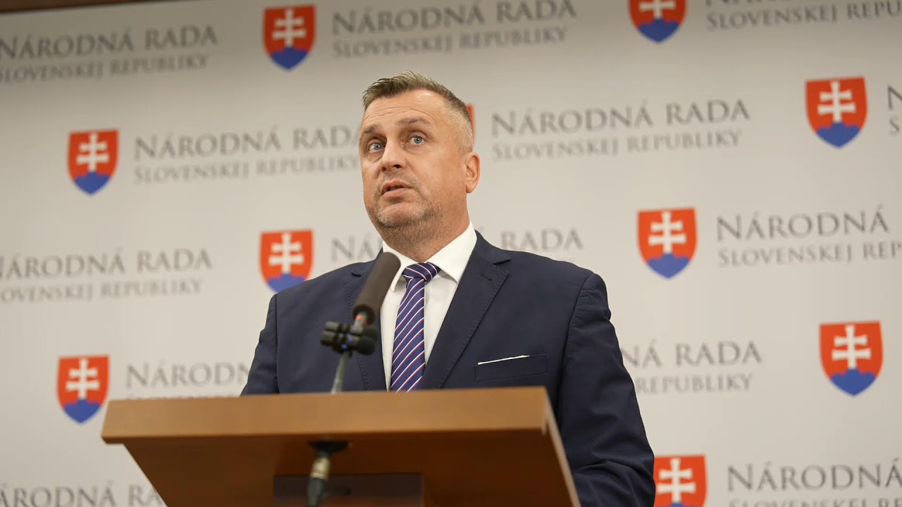 Reakcia na nevyhlásenie referenda o protiruských sankciách prezidentom SR