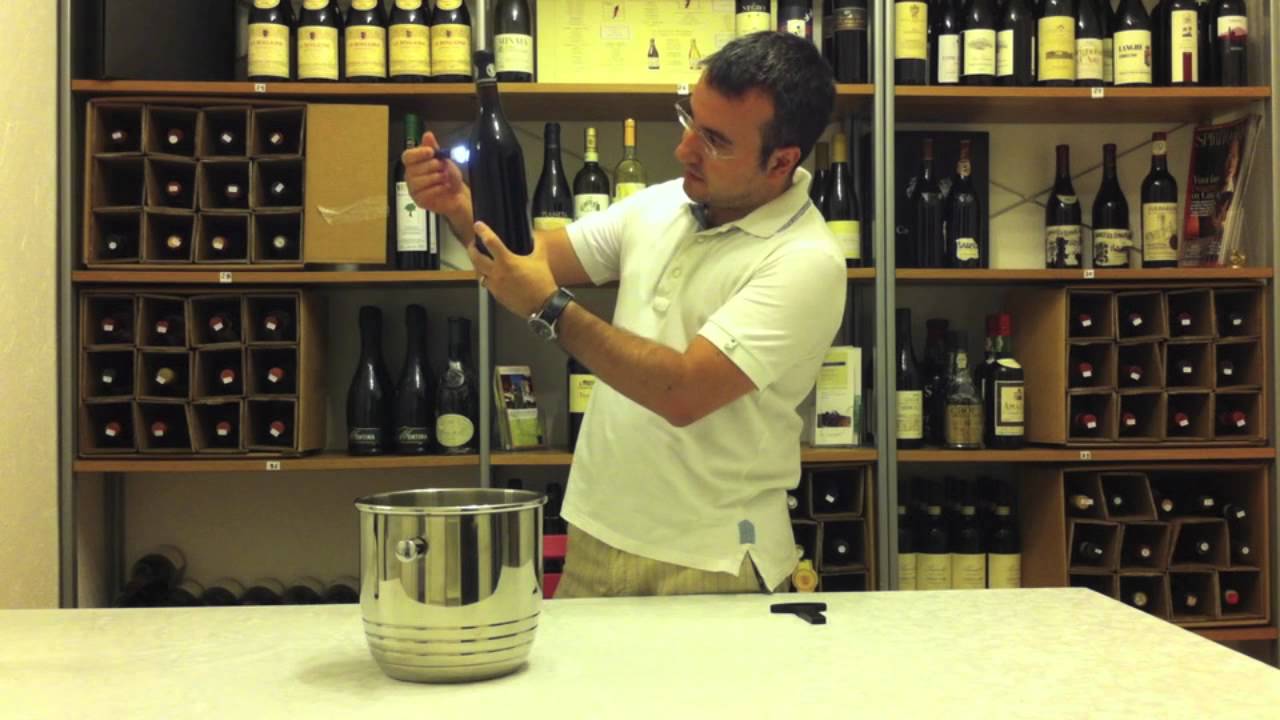 Ep. 2 - Come stappare una bottiglia d'annata