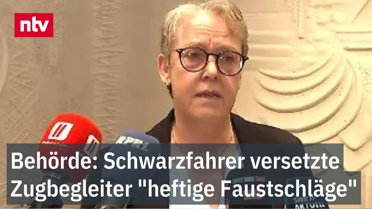 Fahrgast versetzte Zugbegleiter 