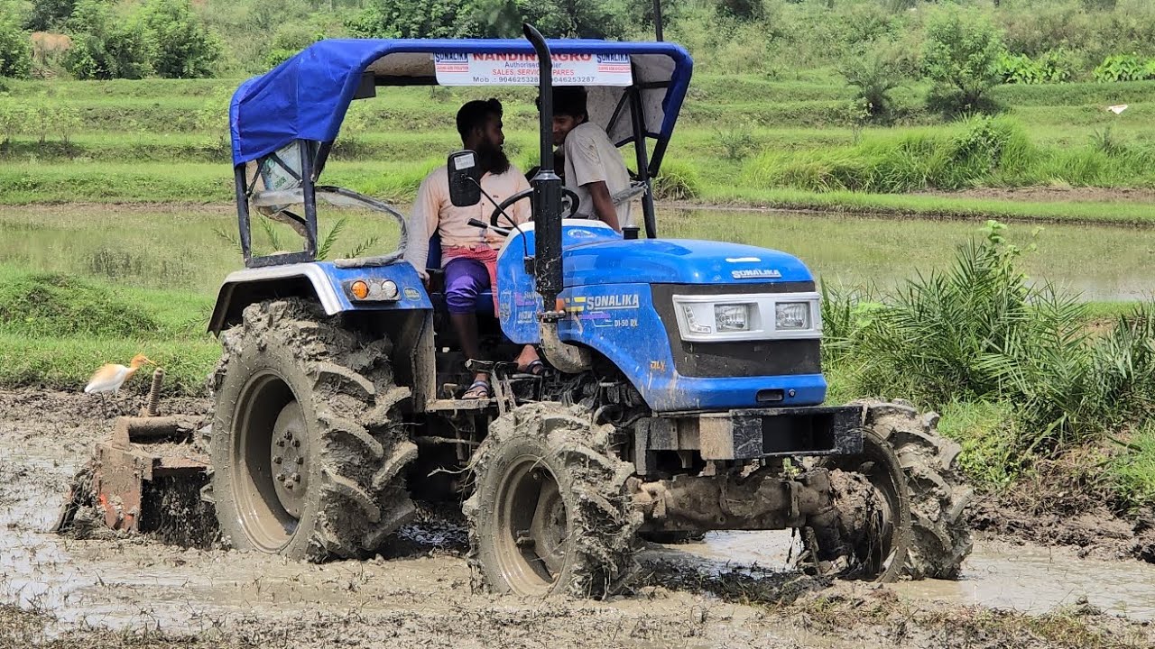 Sonalika DI-47 RX 4wd with Rotavator #sonalika #sonalikatractor #trending