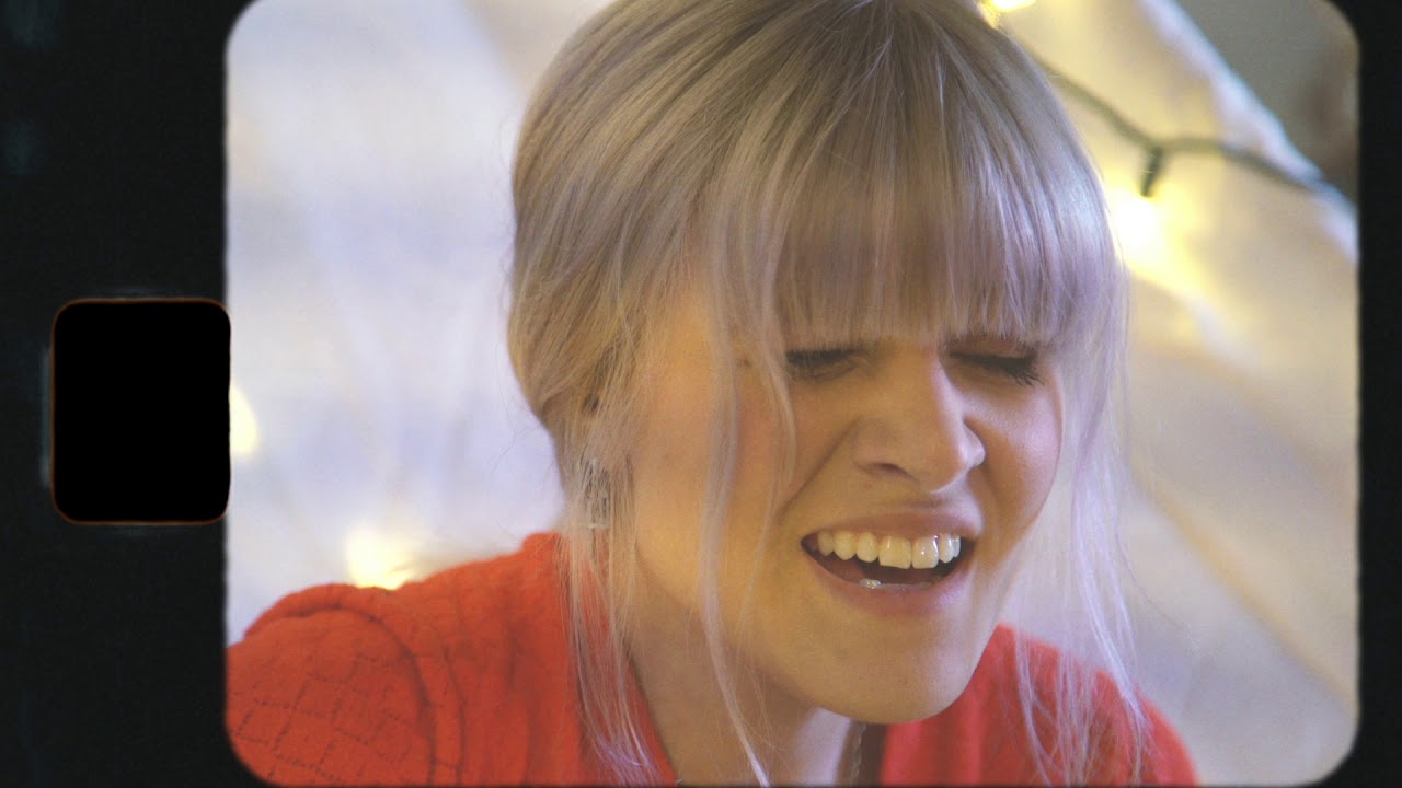 Sarah Barrios - Emotional (Acoustic) // Storytime Series