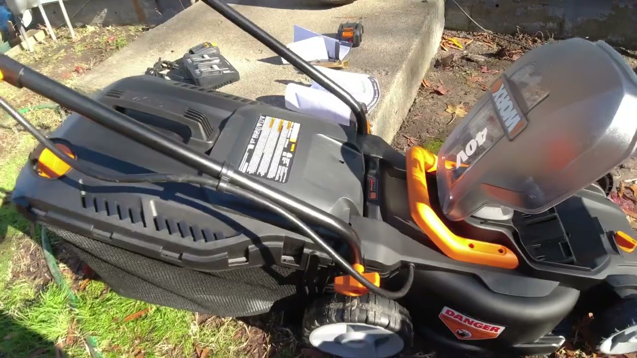 Review of the Worx WG779 Cordless Mower