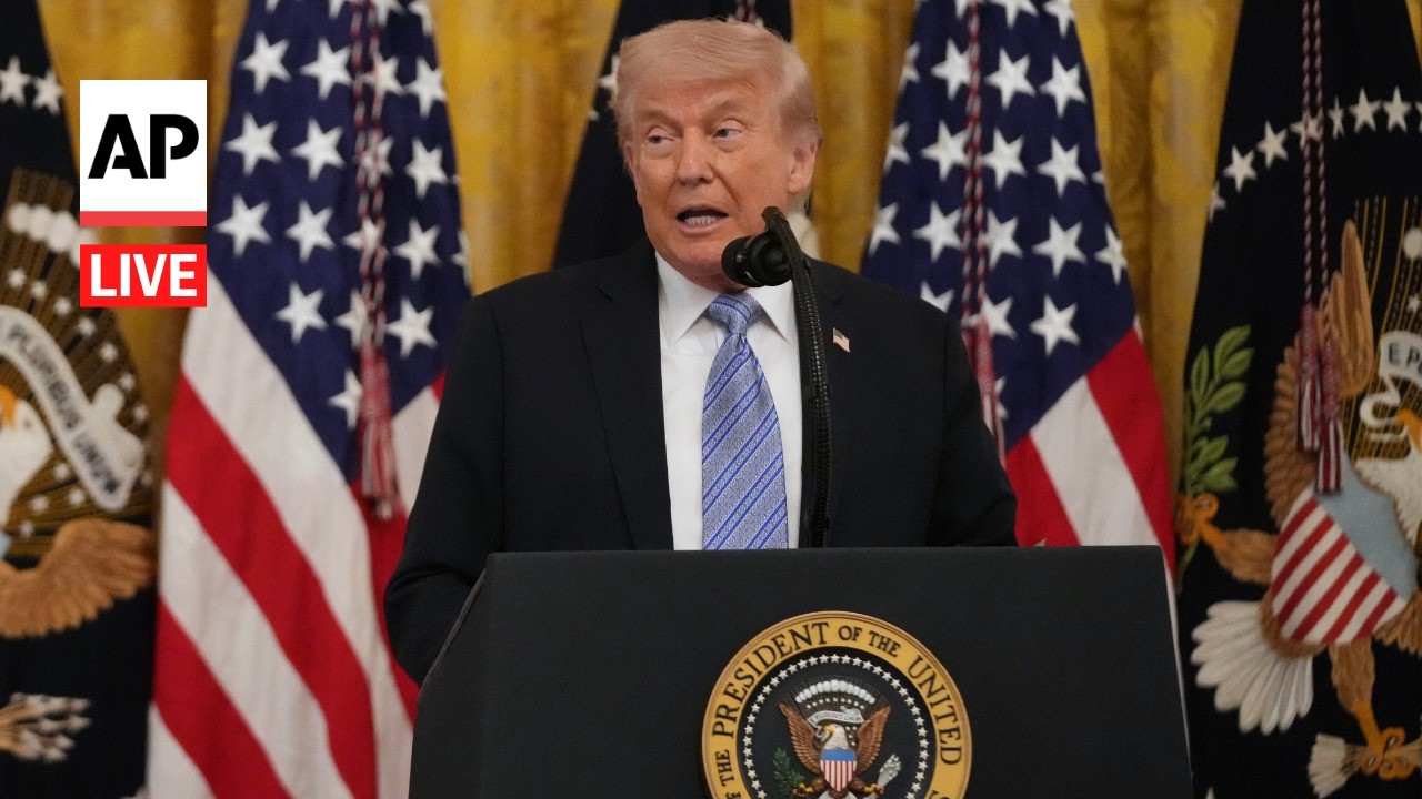 LIVE: Trump holds a small business summit at the White House