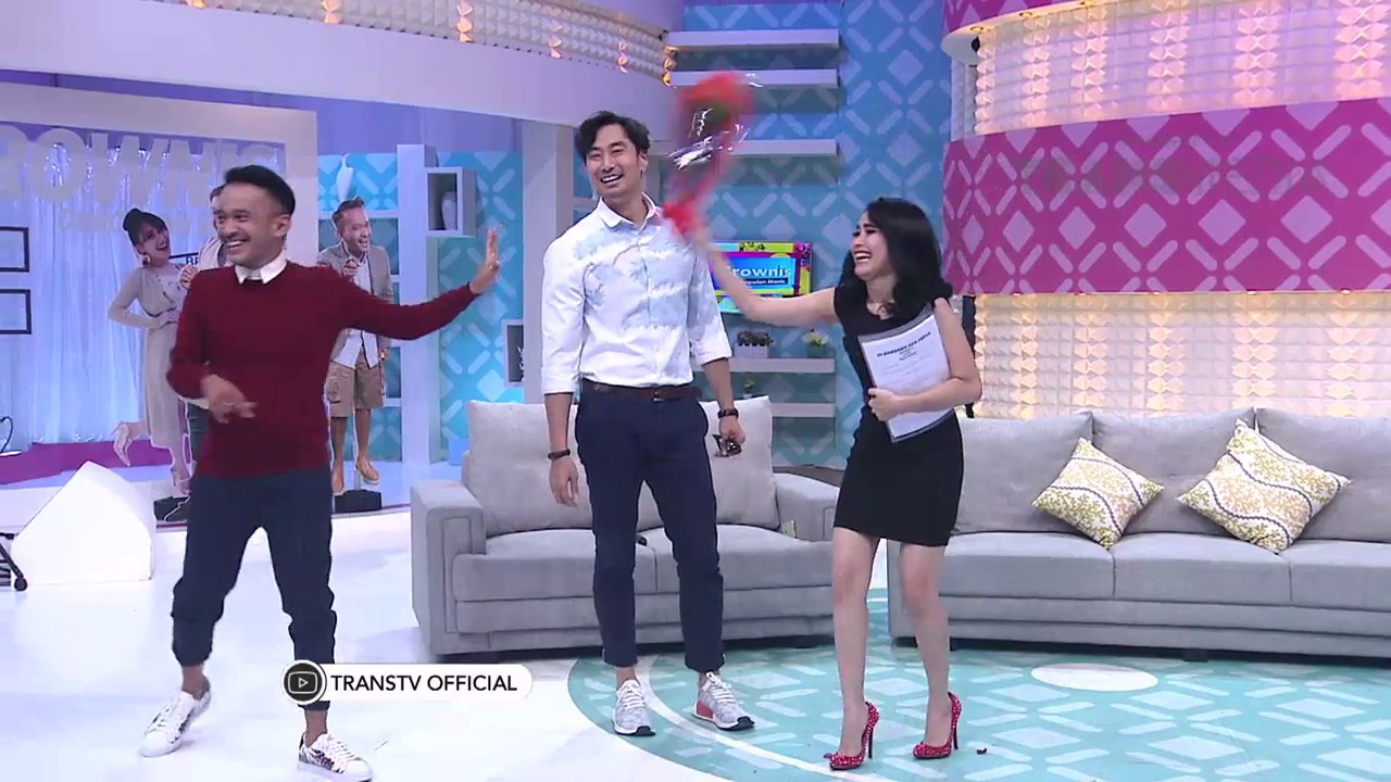 BROWNIS - Ayu Disepik Justin, Igun Pingin Disepik Juga!? (31/10/17) Part 1