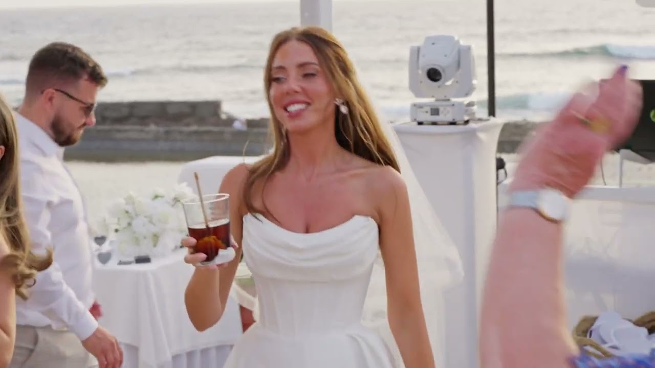Natalie & Mark - Villa Cortes/OA Beach