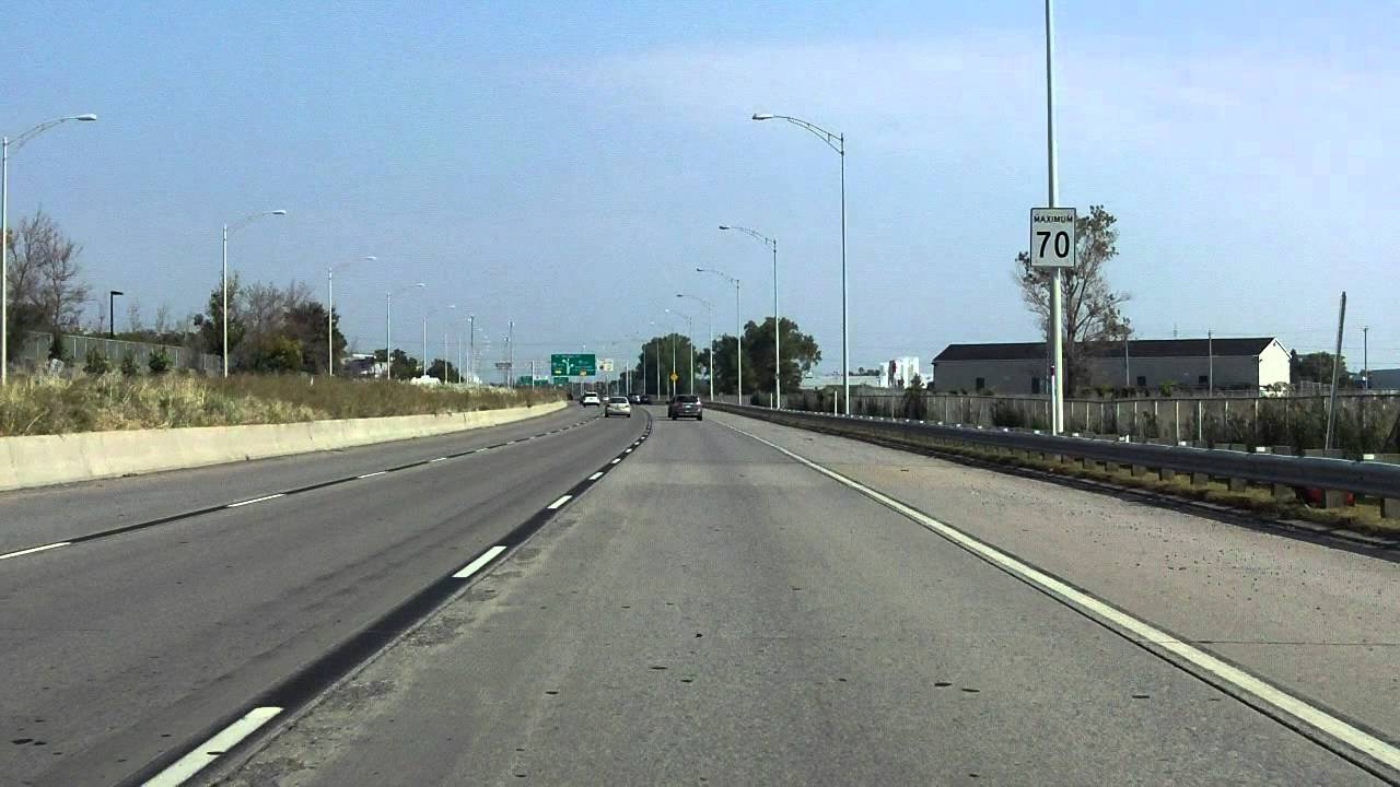 Souligny Avenue Expressway northbound