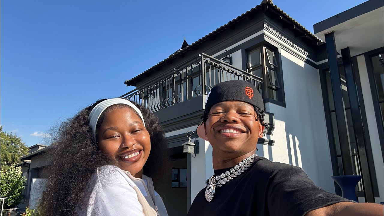 I BROUGHT MY GIRLFRIEND TO THE MANSION
