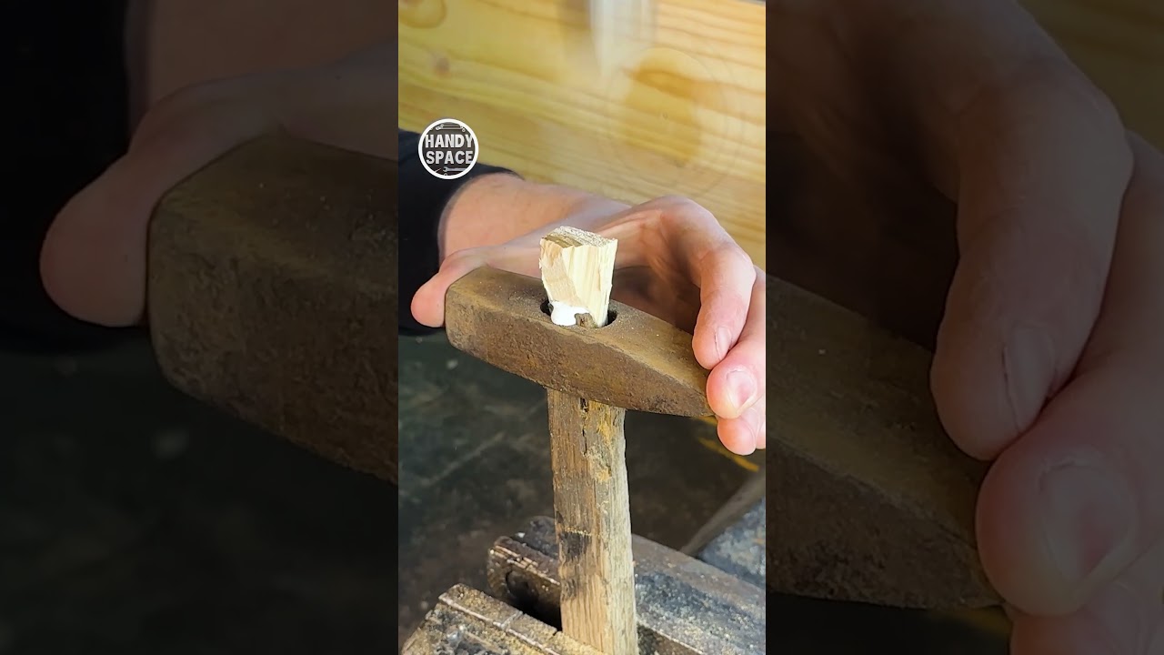 Hammer Handle Repair technique that few people know about!  #shorts #tips #diy