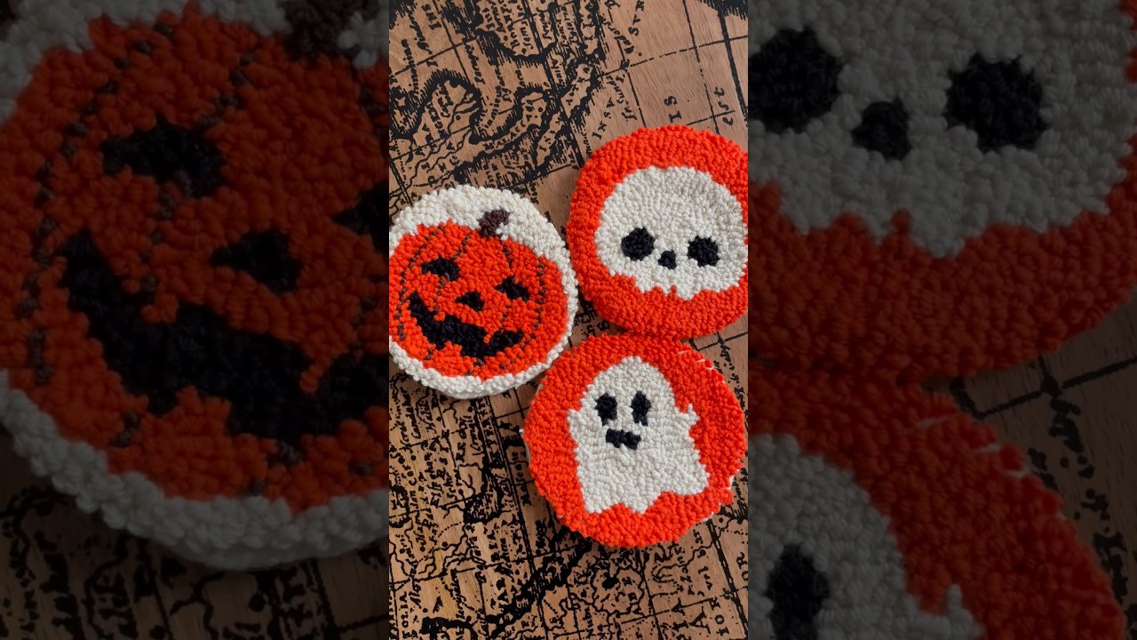 Halloween Mug Rug with a punch needle ❤️ #HalloweenCrafts #EmbroideryArt #HandmadeDecor #punchneedle