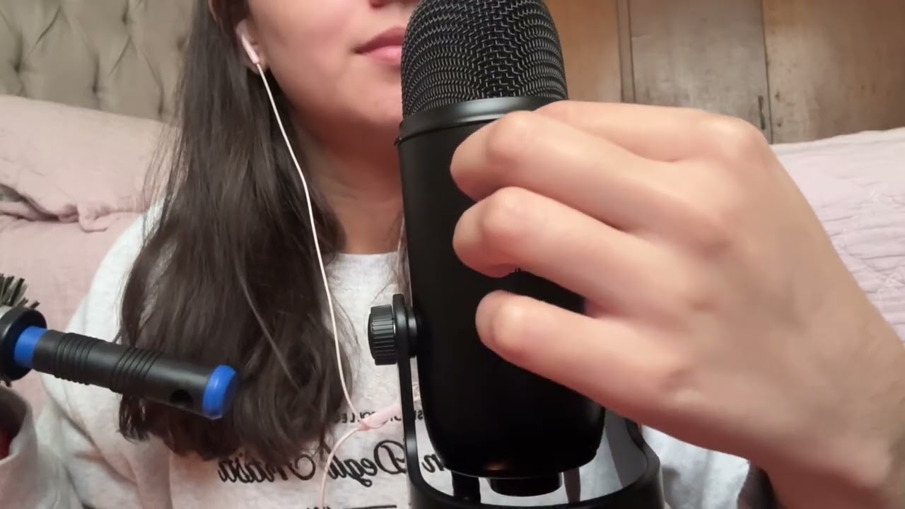 ☆ASMR☆ Over explaining my new Hairbrushes