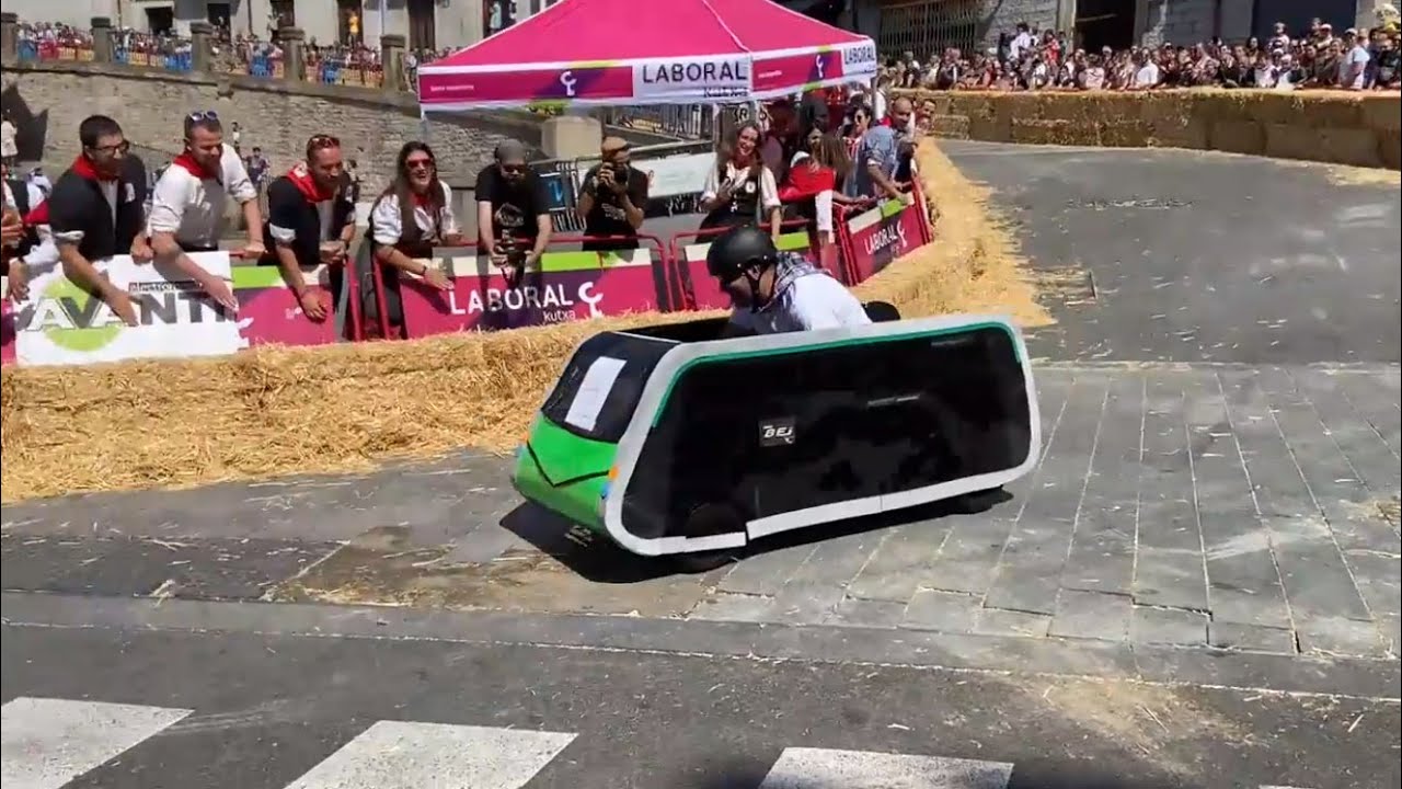 Bajada de Goitiberak 2022 en Vitoria-Gasteiz