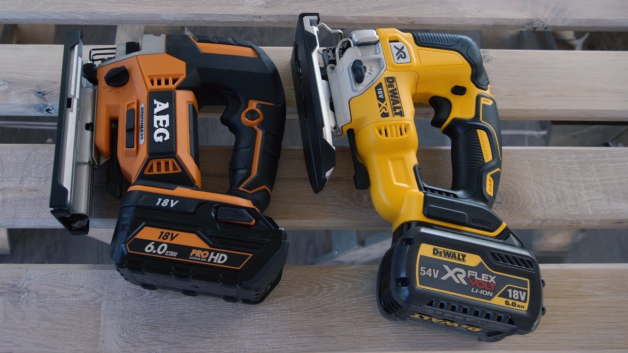 AEG BST18BLX VS DeWALT DCS334 - СРАВНЕНИЕ АККУМУЛЯТОРНЫХ ЛОБЗИКОВ !!